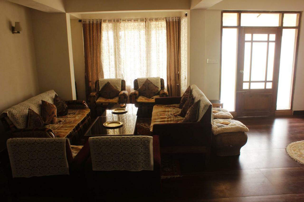 Marigold Manor Homestay دارجيلنغ المظهر الخارجي الصورة